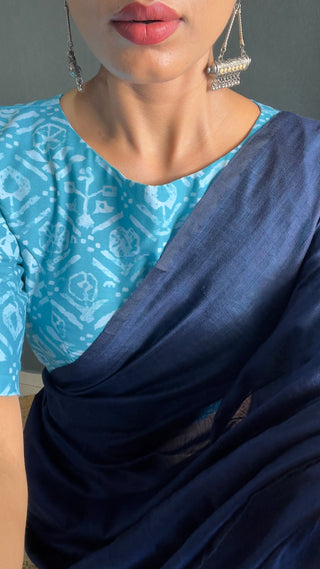 Blue Cotton Saree With Printed Blouse