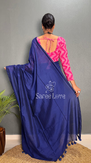 R Blue Cotton Saree With Abstract Print Blouse