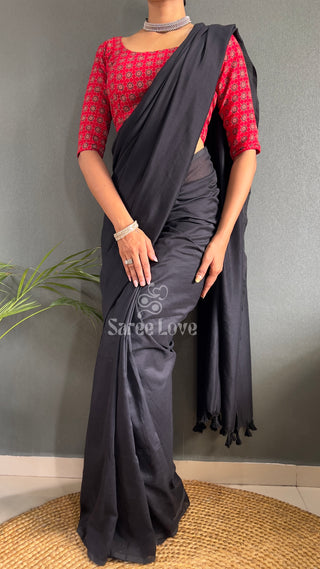 Black Cotton Saree With Red Printed Blouse