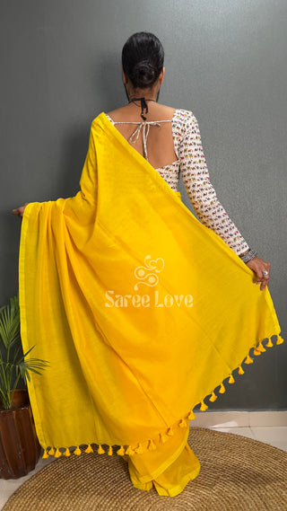 Yellow Saree With White Camel Print Blouse