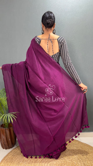 Wine Cotton Saree With Printed Blouse