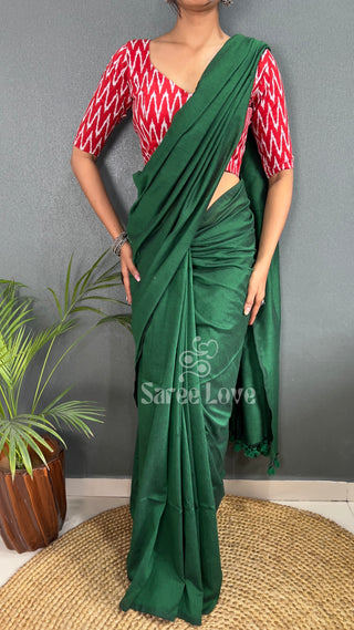 Green Saree With Red Zigzag Print Blouse