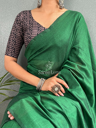 Green Saree With Black Print Blouse