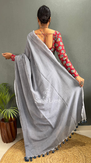 Light Grey Saree With Elephant Print Blouse