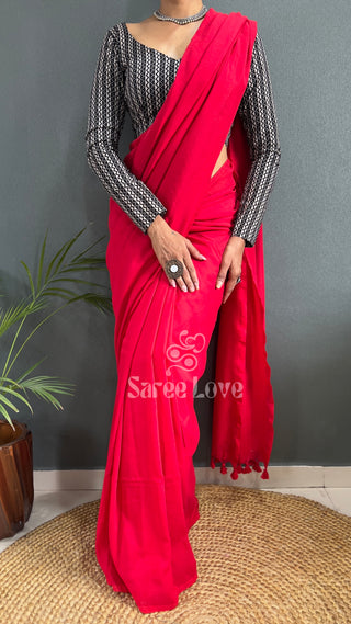 Red Saree With Black Printed Blouse