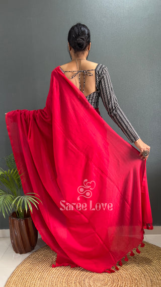 Red Saree With Black Printed Blouse