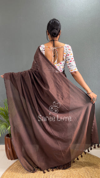 Brown Saree With White Printed Blouse