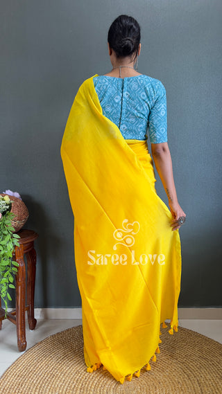 Yellow Cotton Saree With Blue Printed Blouse